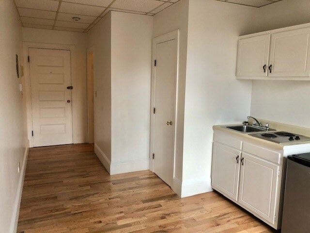 854 Beacon St, Unit 12 in Boston, MA - Building Photo