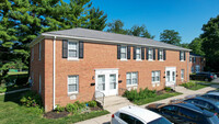 5607 Selby Ct in Worthington, OH - Foto de edificio - Building Photo