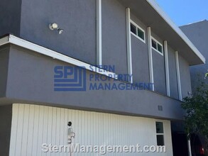 6142 Eleanor Ave. in Los Angeles, CA - Building Photo - Building Photo