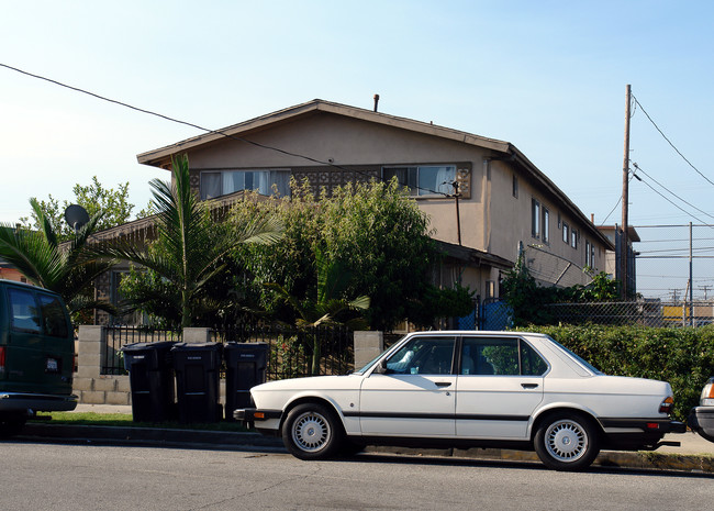 4390 W 135th St in Hawthorne, CA - Building Photo - Building Photo