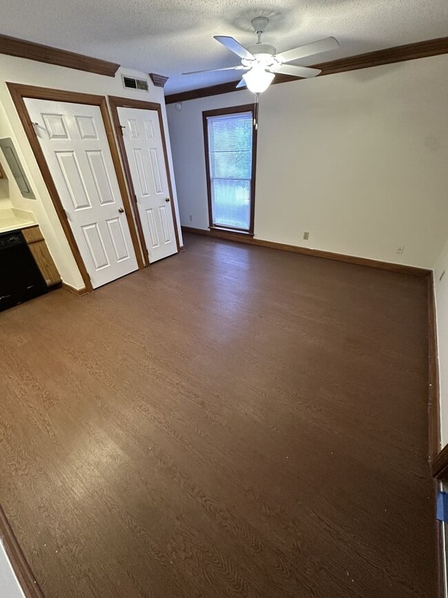 property at 3533 Ivy Commons Dr