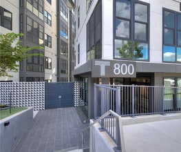 800 Embassy Dr, Unit 523 in Austin, TX - Building Photo - Building Photo