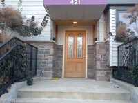 421 Seymour Ave