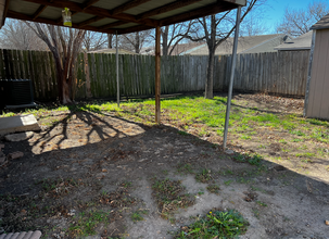 4033 Comanche Sunrise in San Antonio, TX - Building Photo - Building Photo