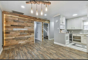 619 Sulphur St, Unit 619 sulpher st in Houston, TX - Building Photo