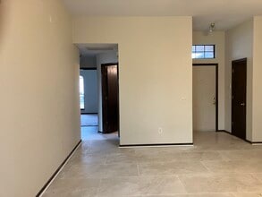 16300 Seminole Dr in Edmond, OK - Building Photo - Building Photo