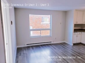 3790 Seminole St in Windsor, ON - Building Photo - Building Photo