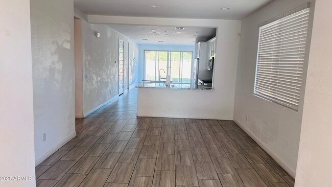 9118 W Sells Dr in Phoenix, AZ - Building Photo - Building Photo