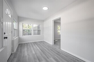 38352 Corey St in Zephyrhills, FL - Building Photo - Building Photo