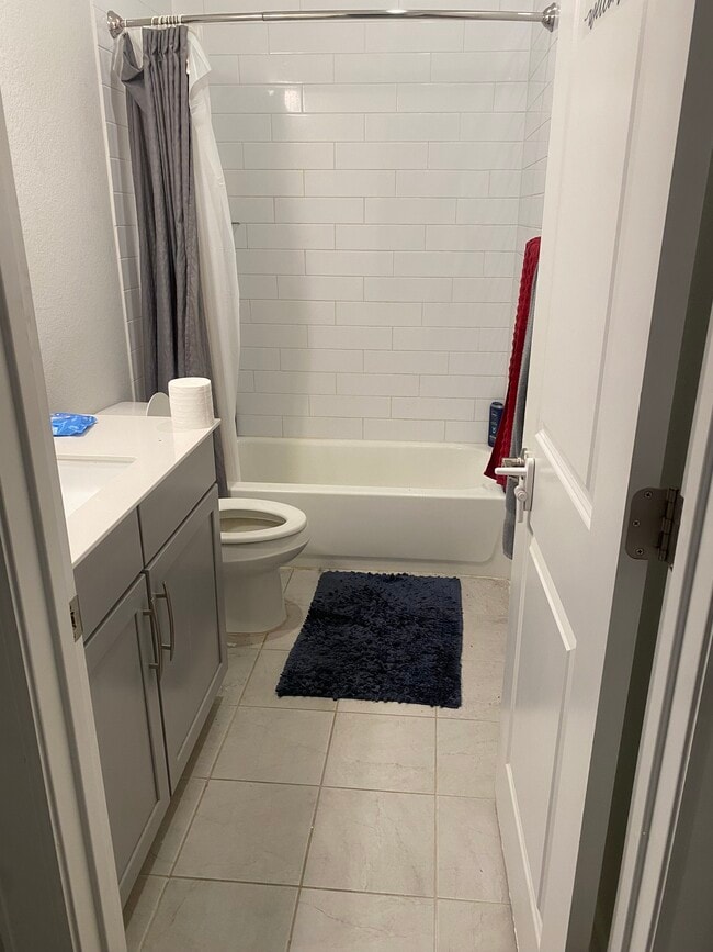 property at 9000 Looksee Ln