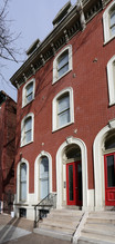 2103 Spring Garden St in Philadelphia, PA - Foto de edificio - Building Photo