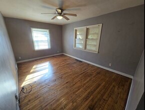 1821 40th St in Rock Island, IL - Building Photo - Building Photo