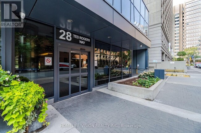 28 Ted Rogers Way in Toronto, ON - Building Photo - Building Photo