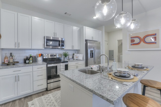 Waterleaf @ Old Franklin in Antioch, TN - Building Photo - Interior Photo