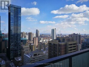 50-2550 Charles St E in Toronto, ON - Building Photo - Building Photo