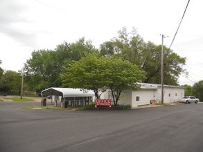 6301 State Ave in Kansas City, KS - Building Photo - Building Photo