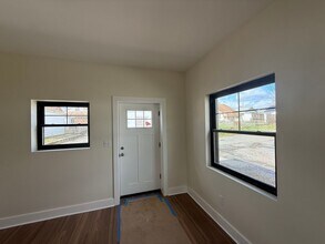 345-347 W Penn St in Carlisle, PA - Building Photo - Building Photo