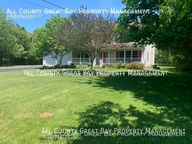 115 Hedges Ave in East Patchogue, NY - Building Photo - Building Photo