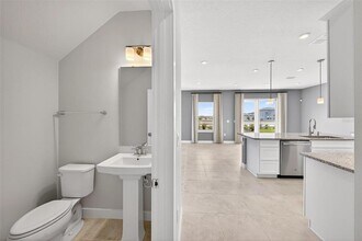 6408 DOMIZIO Dr in Cypress Gardens, FL - Building Photo - Building Photo