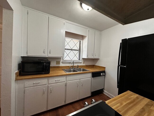 609 Acorn Grove Ct in Tallahassee, FL - Building Photo - Building Photo
