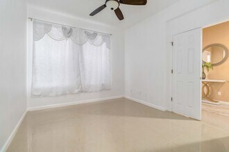 185 Wading Bird Cir SW in Palm Bay, FL - Building Photo - Building Photo