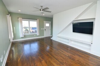 1402A Otay St in Nashville, TN - Building Photo - Building Photo