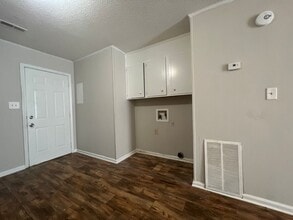 1312 Linwood Rd in Gastonia, NC - Building Photo - Building Photo