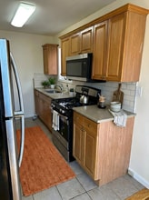 2314 38th St, Unit #2 in Astoria, NY - Foto de edificio - Building Photo