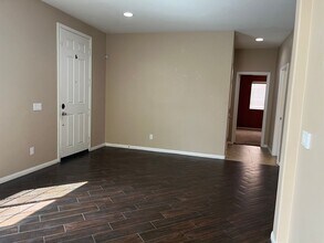 3757 Nelson St in Corona, CA - Building Photo - Building Photo