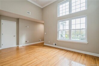 27 The Knolls in Warwick, NY - Building Photo - Building Photo