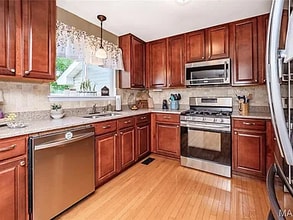 213 Belmonte Cir in O'Fallon, MO - Building Photo - Building Photo