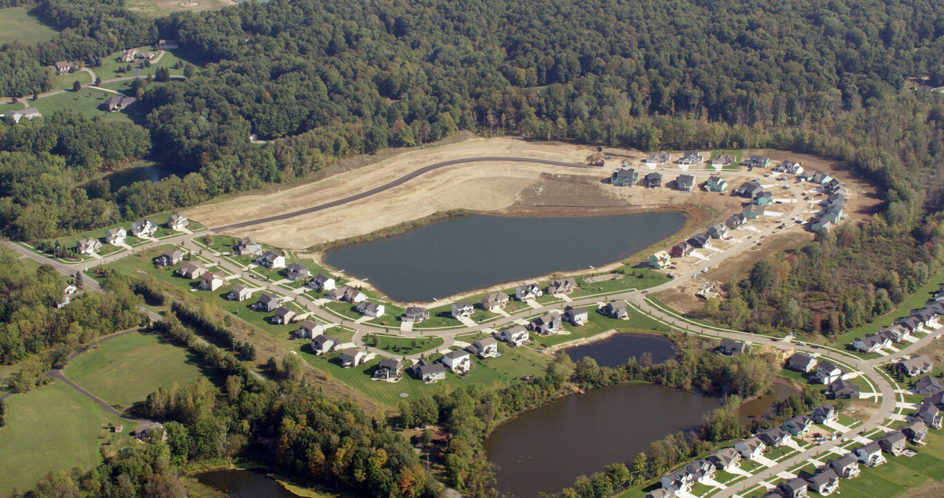 Preservation Lakes in Byron Center, MI - Building Photo