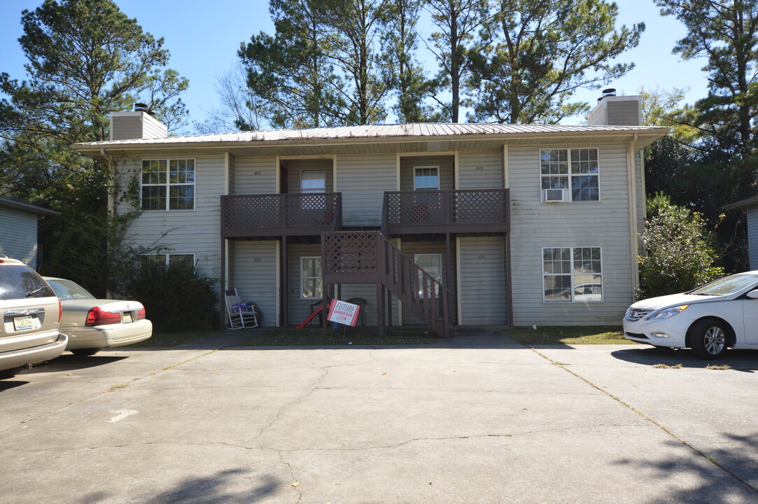 811 Willow Pointe in Anniston, AL - Foto de edificio