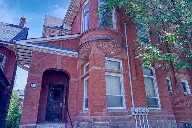 71 Spadina Rd in Toronto, ON - Building Photo - Building Photo