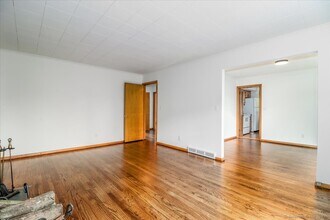 134 Osborne St in Danbury, CT - Building Photo - Building Photo
