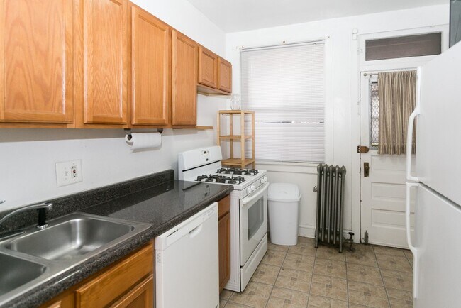 property at 3522 N Broadway