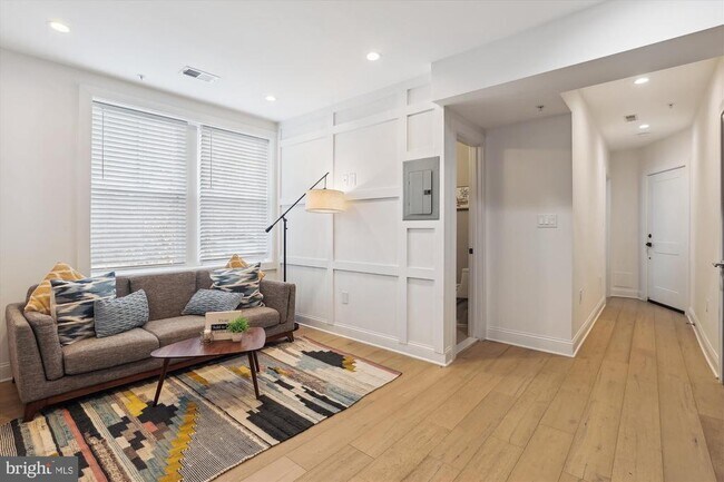 200 Hamilton St NW in Washington, DC - Building Photo - Building Photo