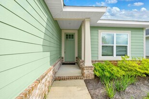 115 Speckled Trout Ln S in Freeport, FL - Building Photo