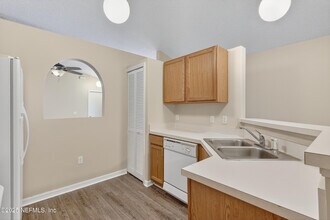 3584 Alec Dr in Middleburg, FL - Foto de edificio - Building Photo