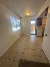 1020 Jefferson Ave in Clovis, CA - Building Photo - Building Photo