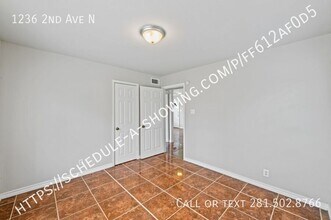 1236 2nd Ave N in Texas City, TX - Building Photo - Building Photo