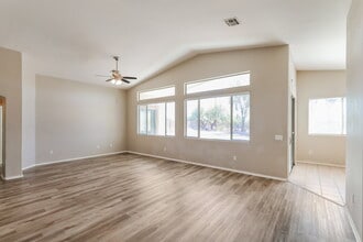 12465 N Stone Ring Dr in Marana, AZ - Building Photo - Building Photo