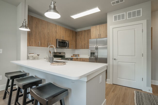 The Ashton at East Park in Kennesaw, GA - Foto de edificio - Interior Photo