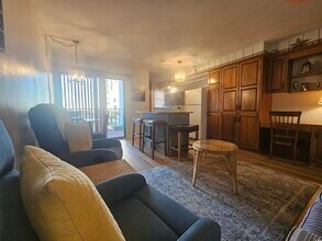 1910 S Ocean Blvd in North Myrtle Beach, SC - Building Photo - Building Photo