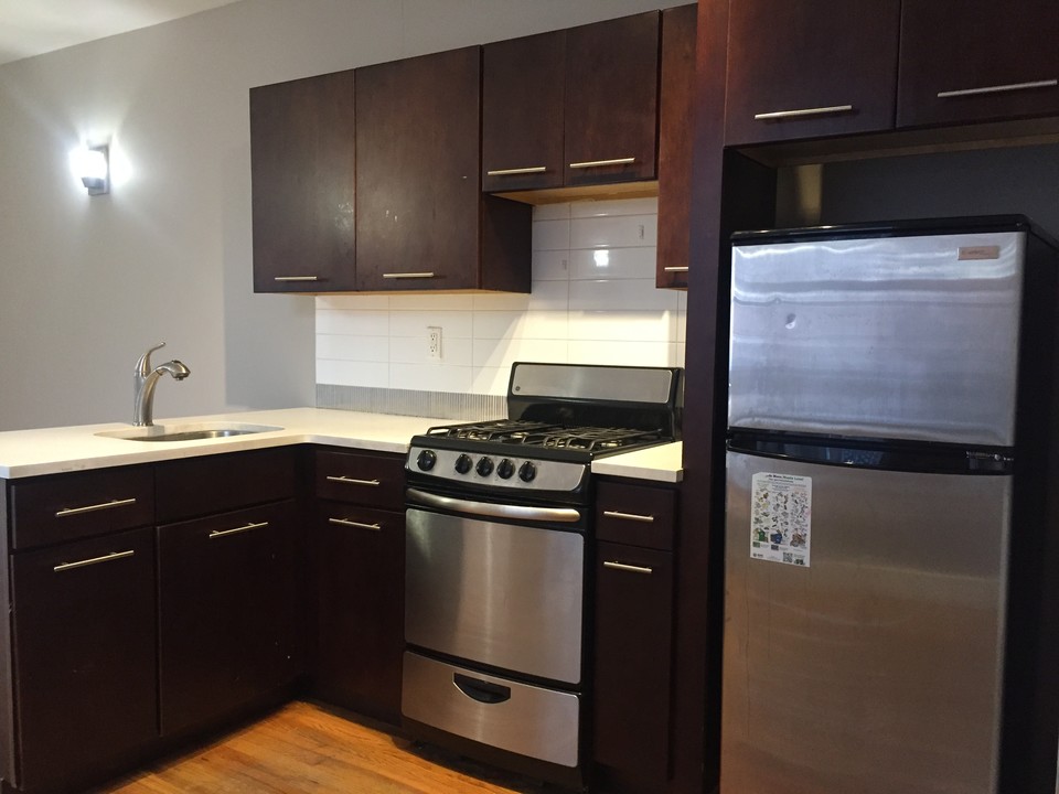 188 Marcus Garvey Blvd in Brooklyn, NY - Building Photo