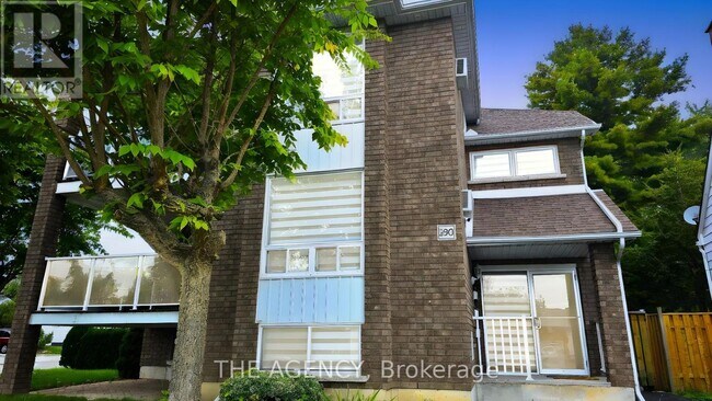 290 Elmgrove Ave in Oshawa, ON - Building Photo - Building Photo