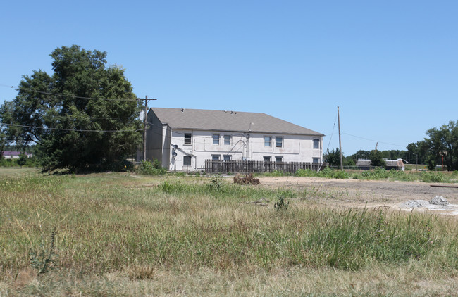 2111 NW Topeka Blvd in Topeka, KS - Building Photo - Building Photo