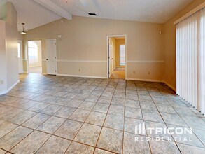 2827 Tuscarora Tr in Middleburg, FL - Building Photo - Building Photo