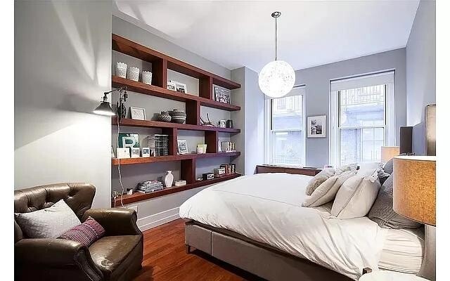 66 Leonard St in New York, NY - Building Photo - Building Photo