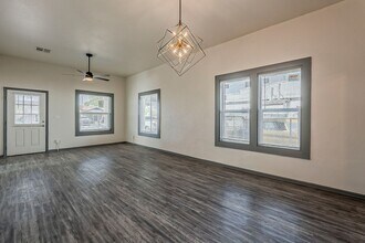 1341 E Fillmore St in Phoenix, AZ - Building Photo - Building Photo